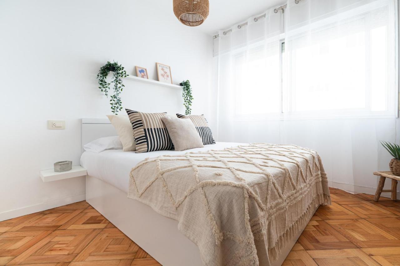 Moderno Apartamento Con Parking Lägenhet Vigo Exteriör bild