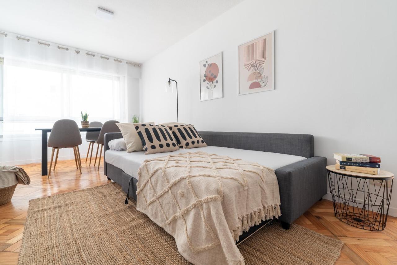 Moderno Apartamento Con Parking Lägenhet Vigo Exteriör bild