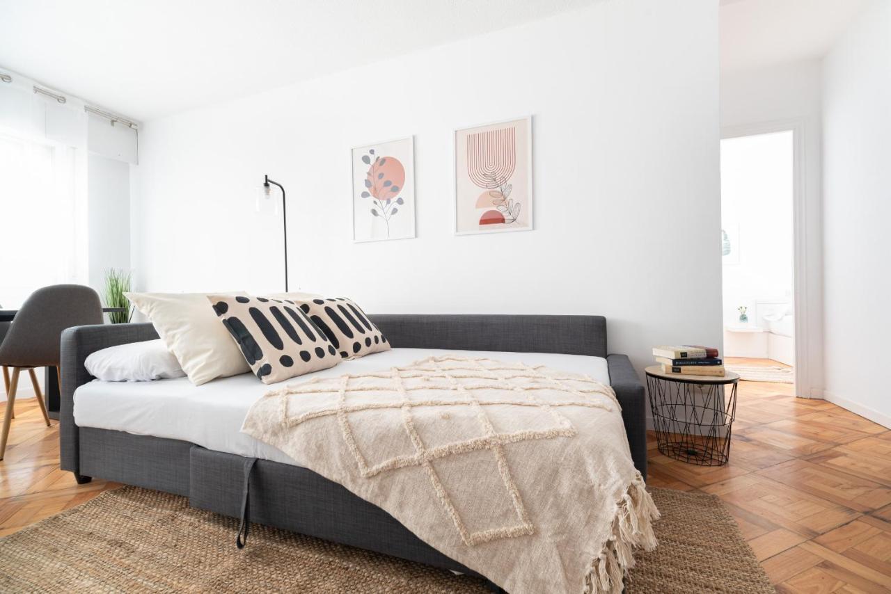 Moderno Apartamento Con Parking Lägenhet Vigo Exteriör bild